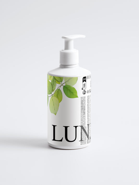 LUNJA Moisturising Shampoo